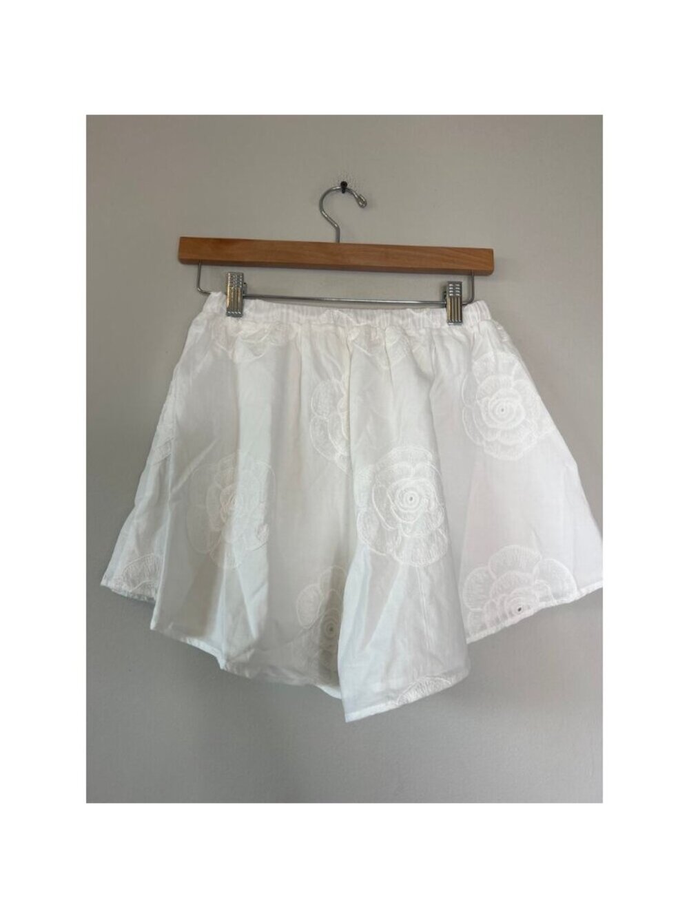 NWT SABO Marceline High Elasticated Waist Embroidered Short White Size: S - Picture 7 of 8